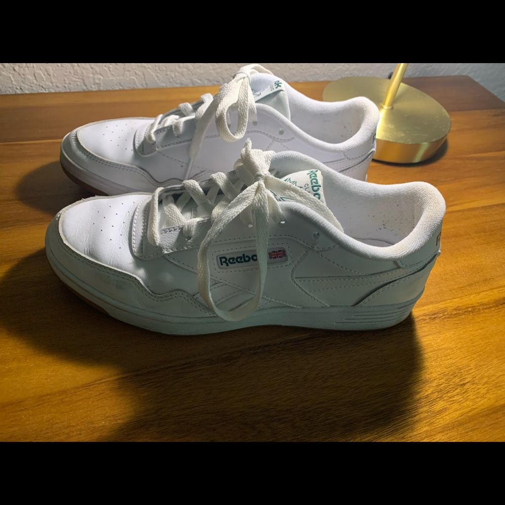 Club Memt Sneaker Reebok. Size: 8.5.
